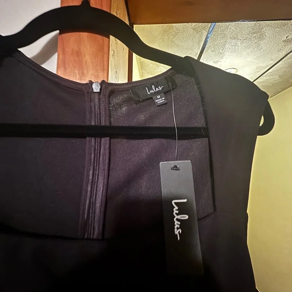 Lulu's Classic Black Jumpsuit NWT - Picture 3 of 7